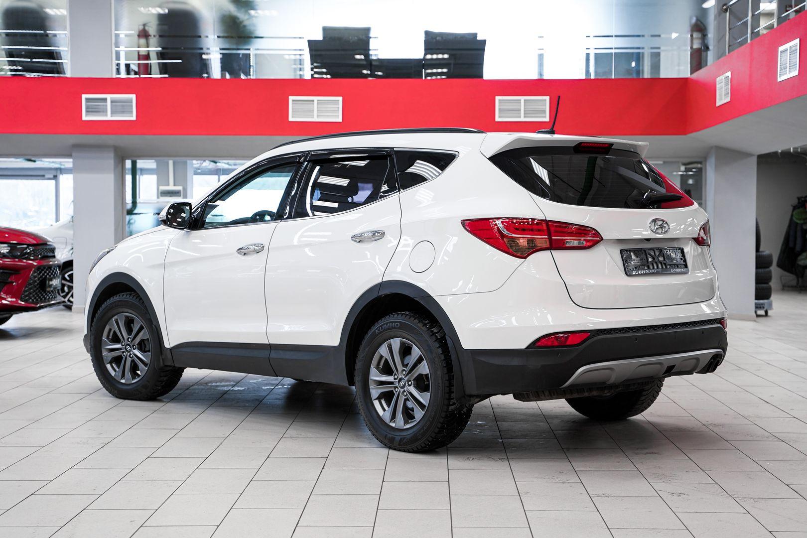 Hyundai Santa Fe 2014, белый, ДЦ Орехово