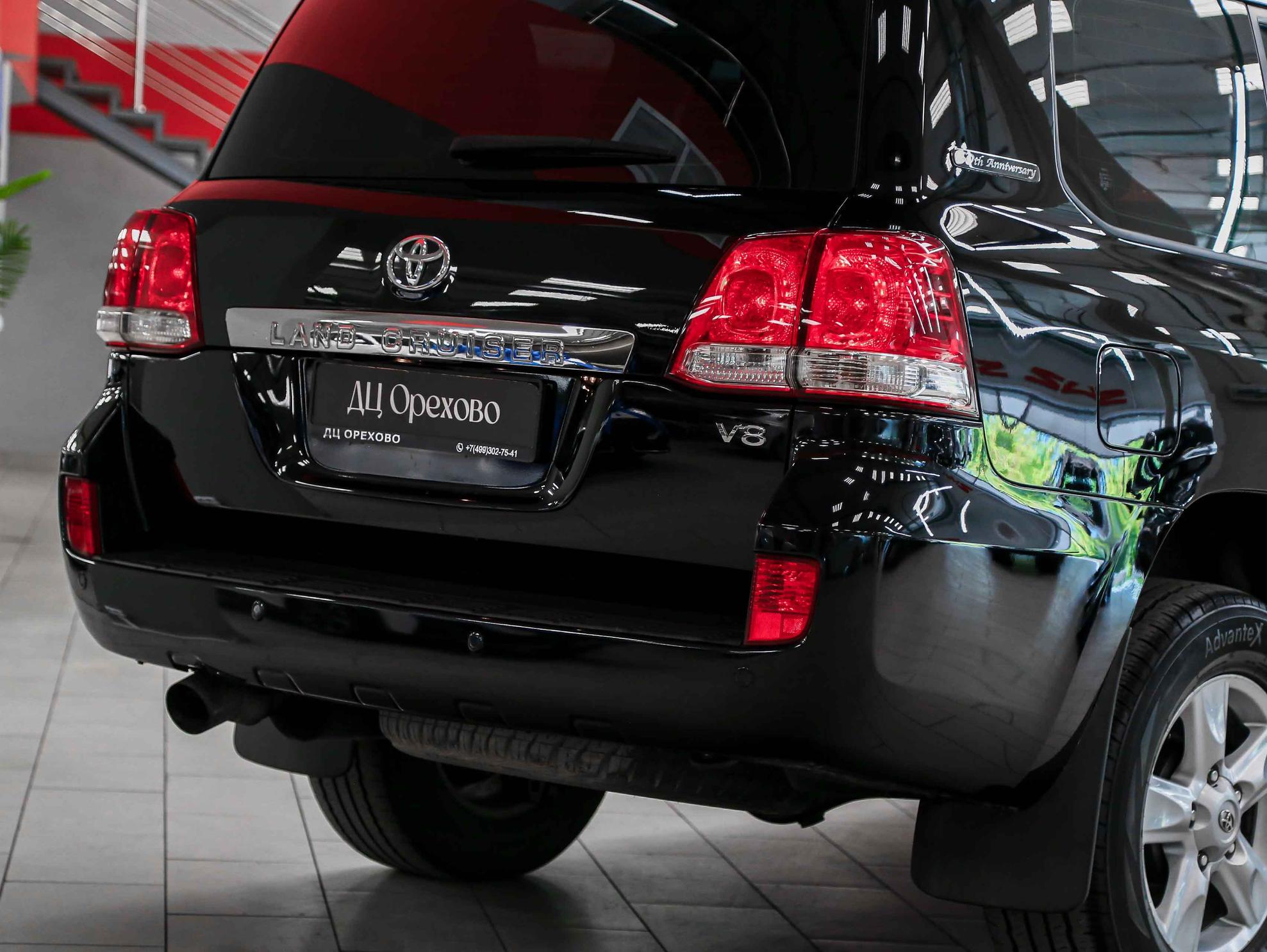Toyota Land Cruiser 2011, черный, ДЦ Орехово