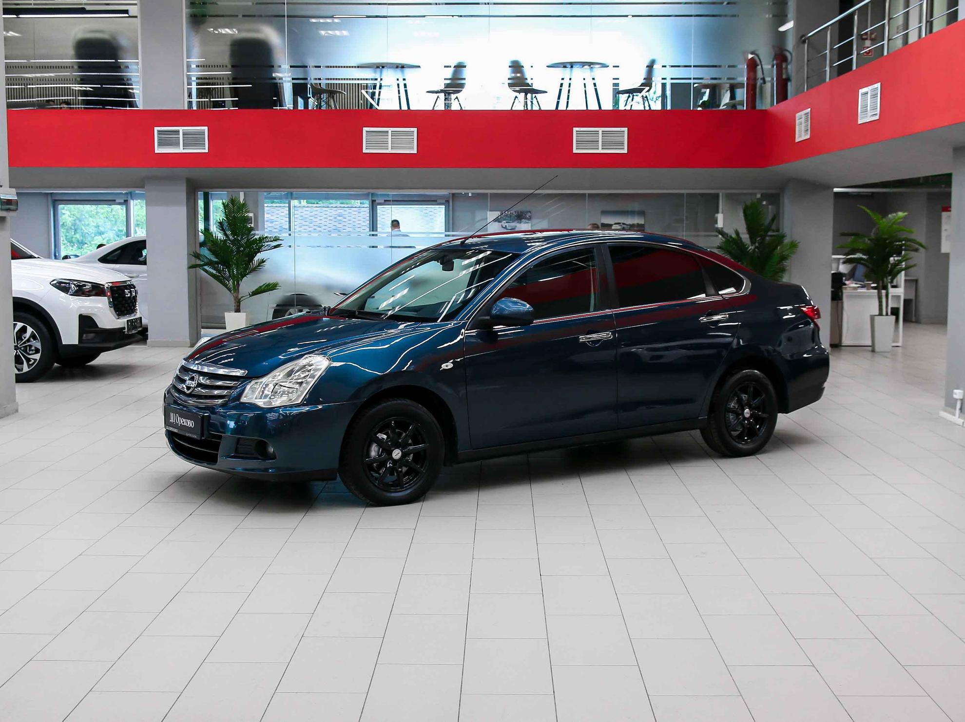 Nissan Almera 2017, синий, ДЦ Орехово