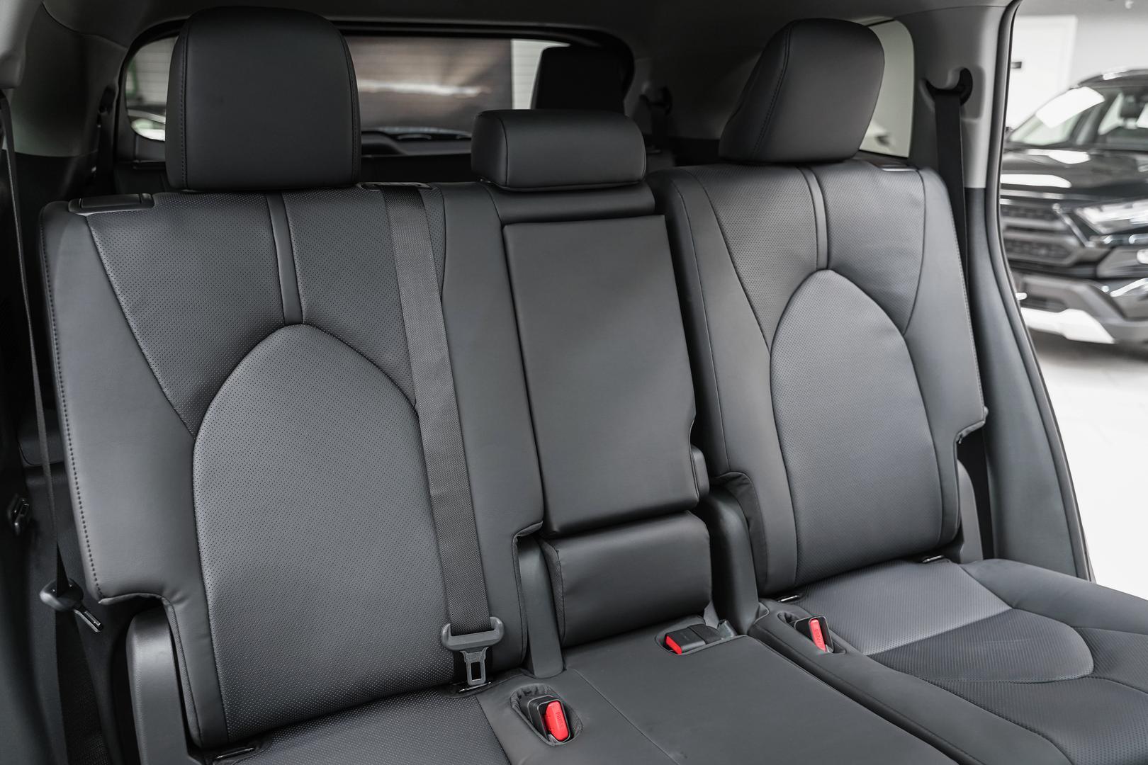 Toyota Highlander 2025, черный, ДЦ Орехово