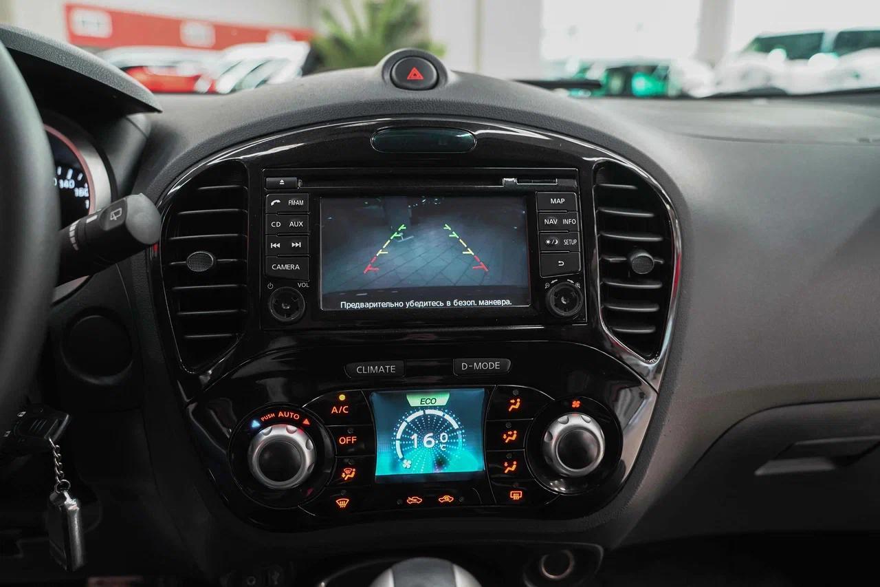 Nissan Juke 2013, красный, ДЦ Орехово