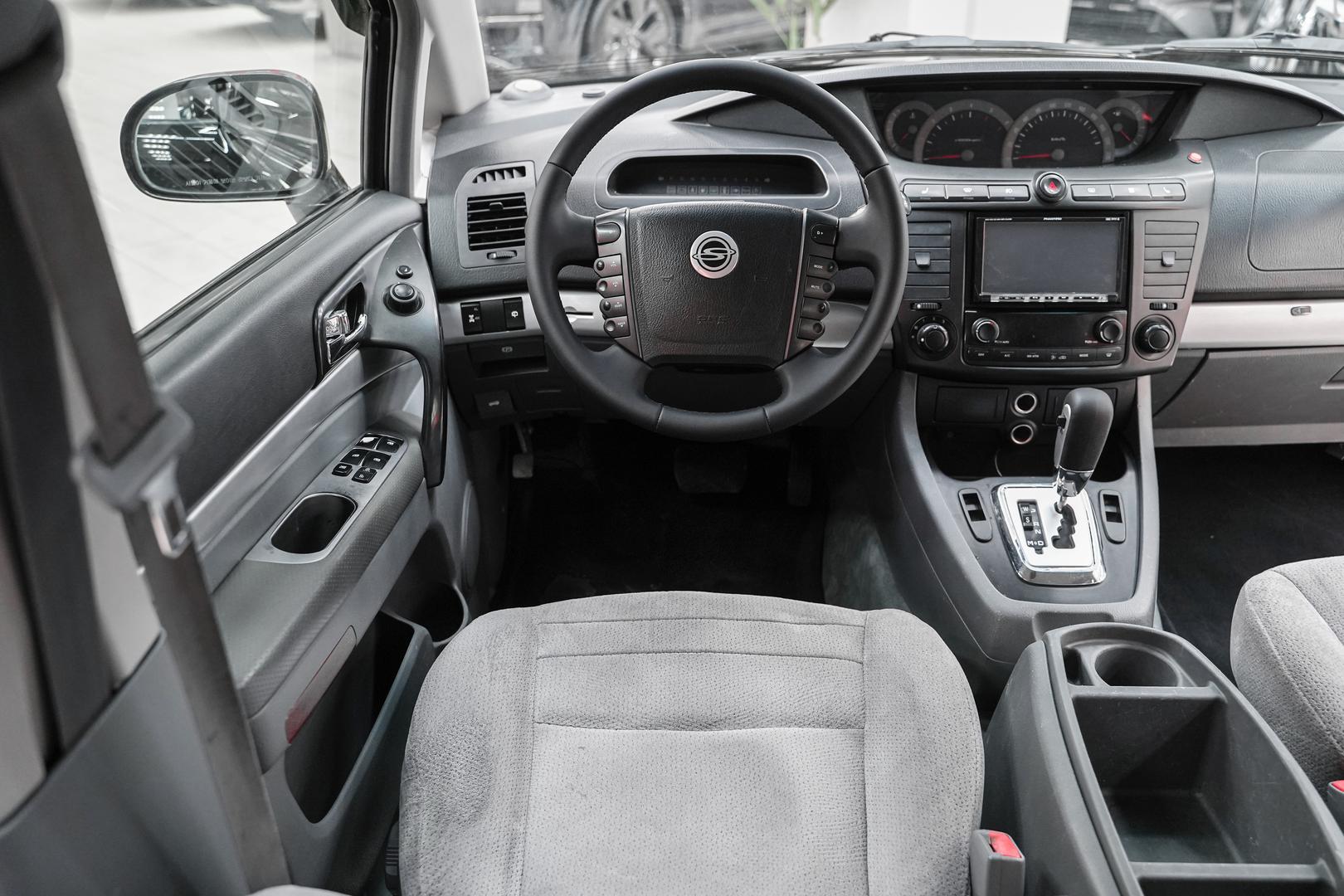 SsangYong Rodius 2011, черный, ДЦ Орехово