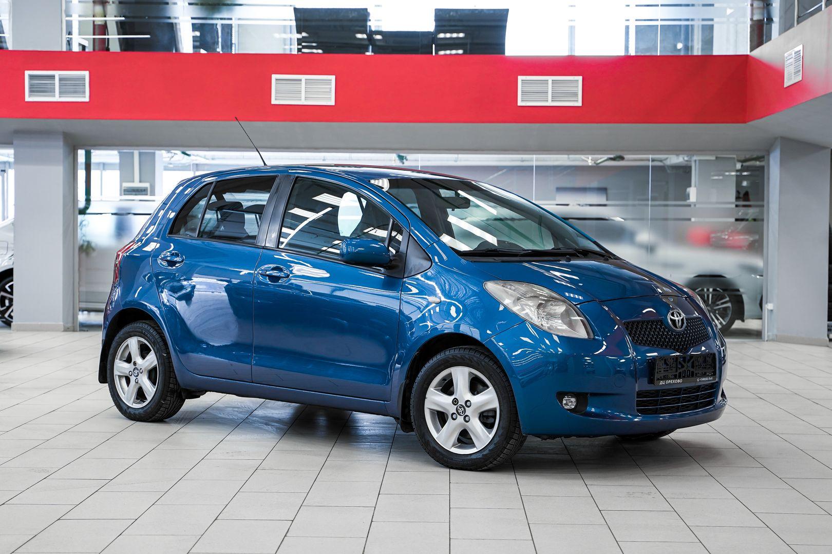 Toyota Yaris 2008, синий, ДЦ Орехово