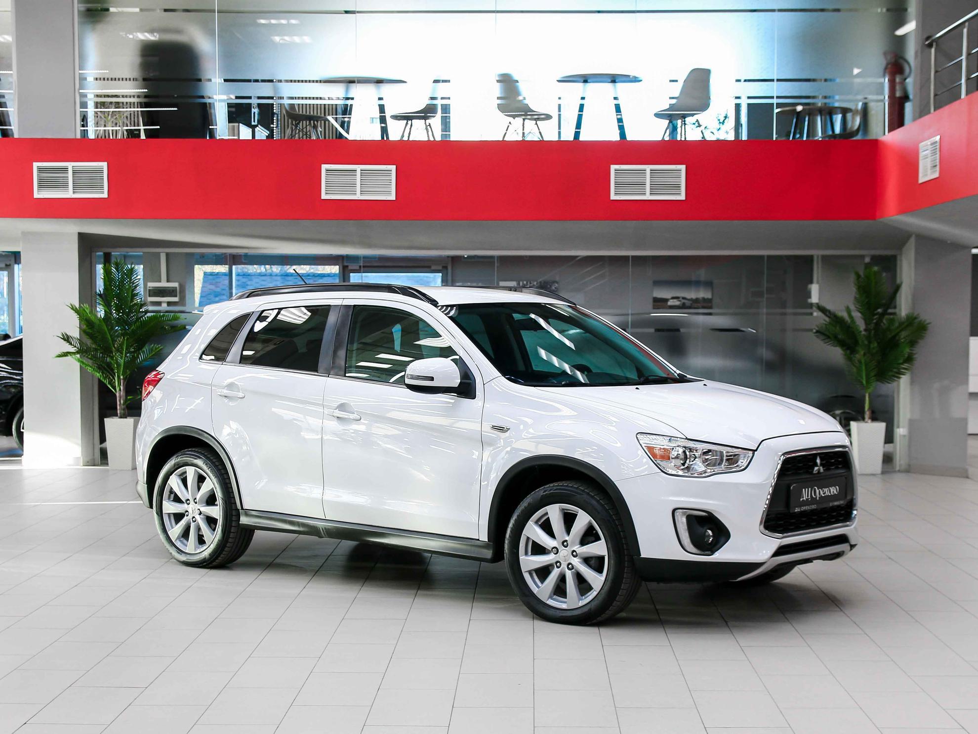 Mitsubishi ASX 2014, белый, ДЦ Орехово
