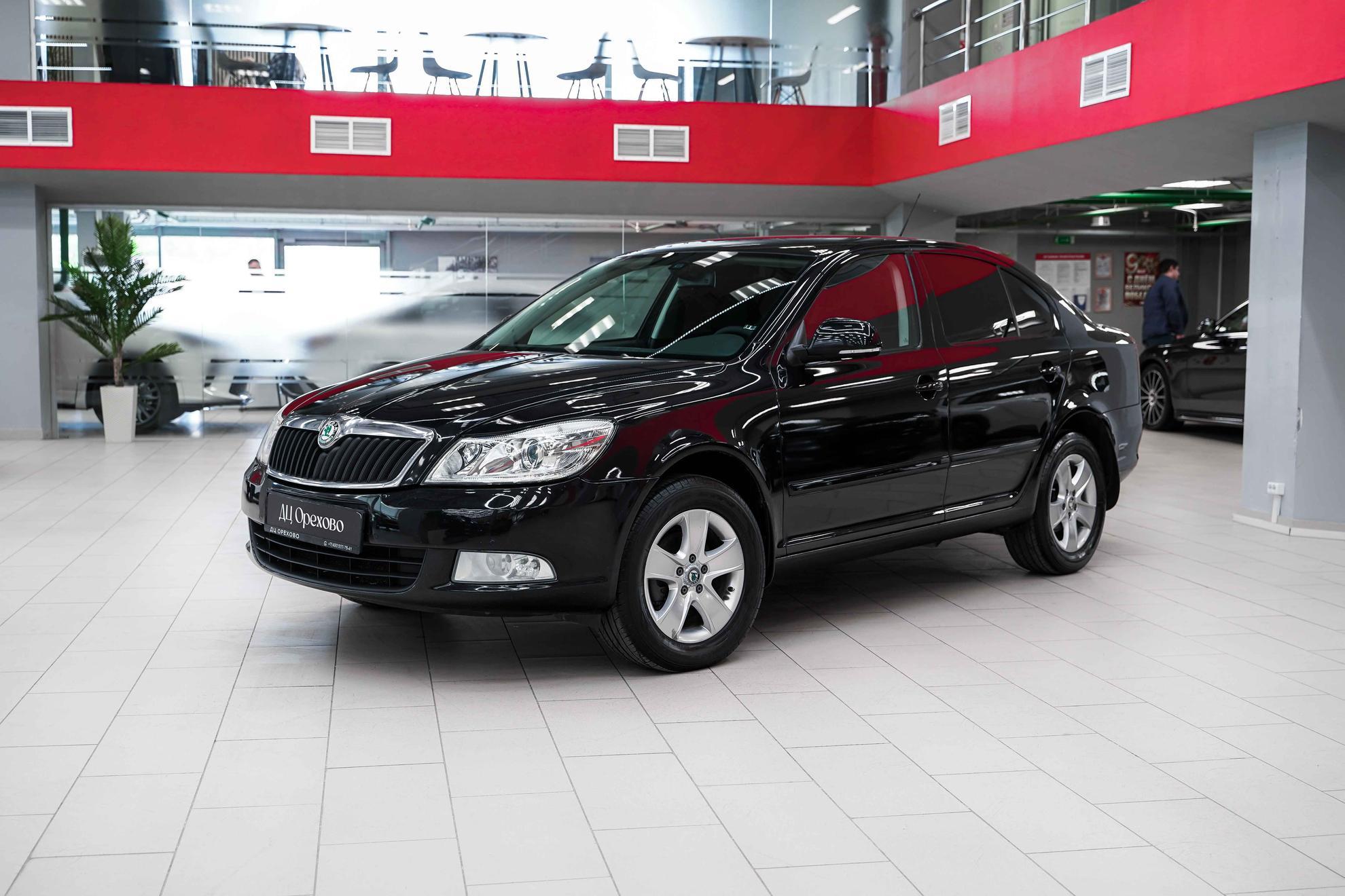 Skoda Octavia 2011, черный, ДЦ Орехово