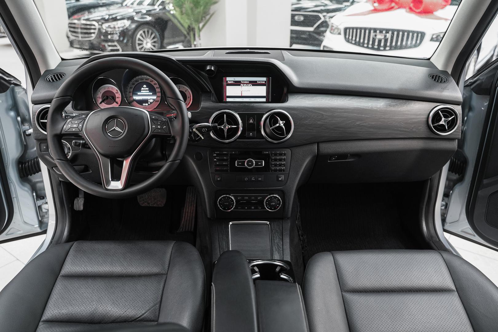 Mercedes-Benz GLK-Класс 2012, серый, ДЦ Орехово