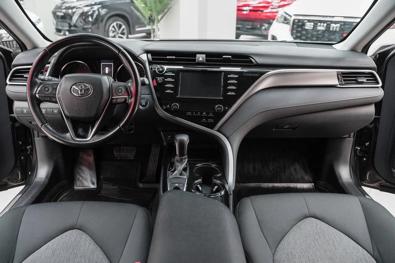 Toyota Camry 2019, серый, ДЦ Орехово