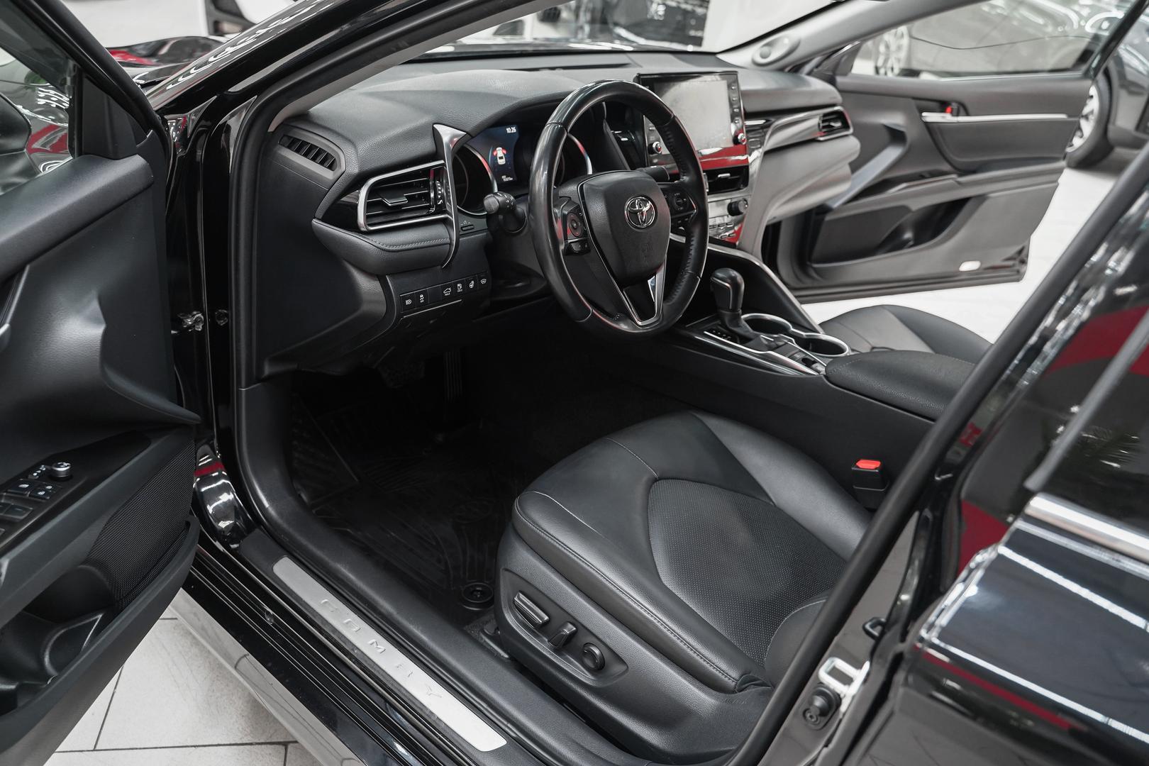 Toyota Camry 2021, черный, ДЦ Орехово