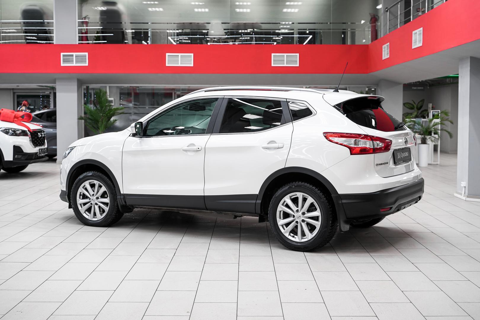 Nissan Qashqai 2014, белый, ДЦ Орехово