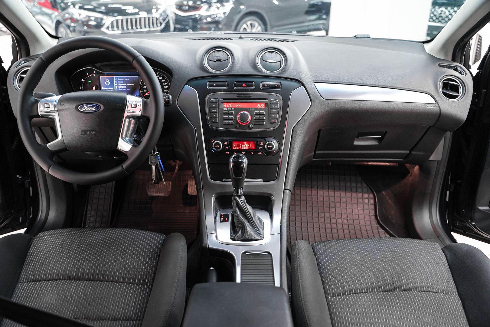Ford Mondeo 2013, черный, ДЦ Орехово