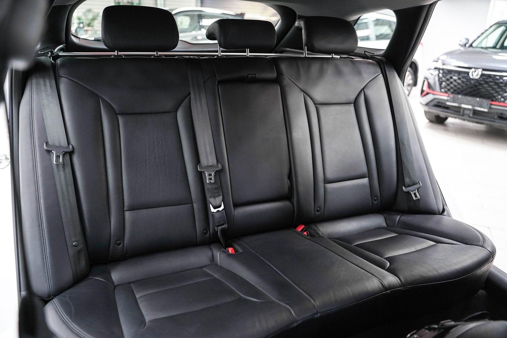 Hyundai i40 2016, белый, ДЦ Орехово
