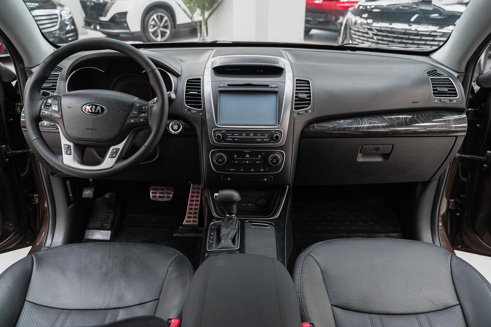 Kia Sorento 2015, коричневый, ДЦ Орехово