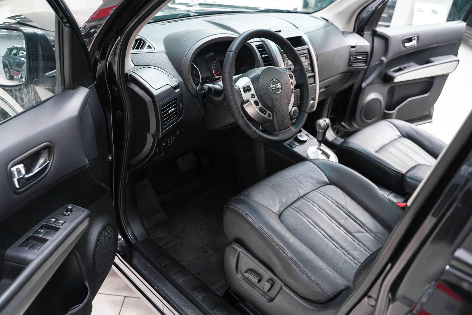 Nissan X-Trail 2011, черный, ДЦ Орехово