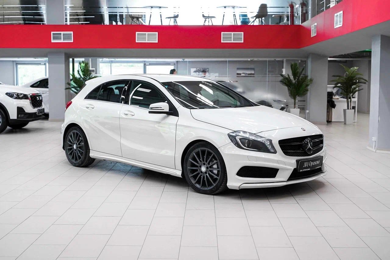 Mercedes-Benz A-Класс 2013, белый, ДЦ Орехово
