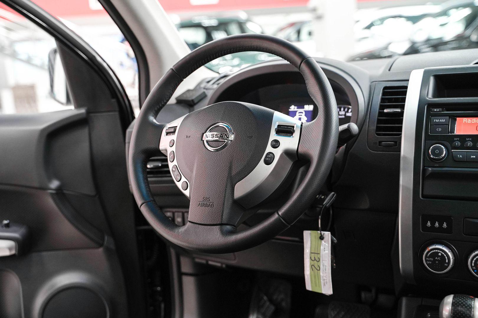 Nissan X-Trail 2013, черный, ДЦ Орехово