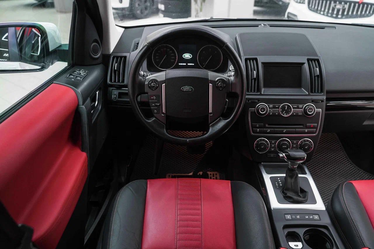 Land Rover Freelander 2013, белый, ДЦ Орехово