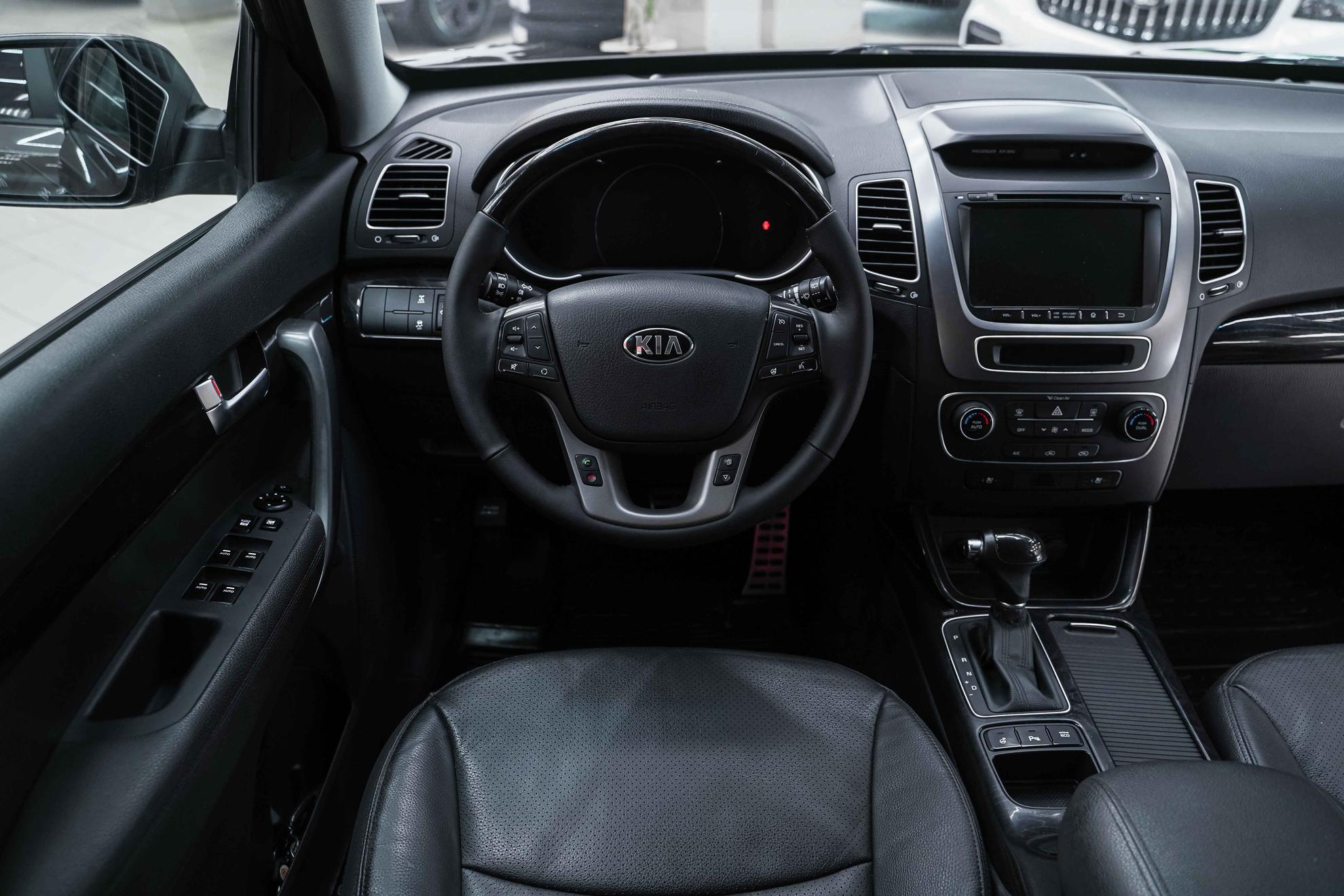 Kia Sorento 2018, бежевый, ДЦ Орехово