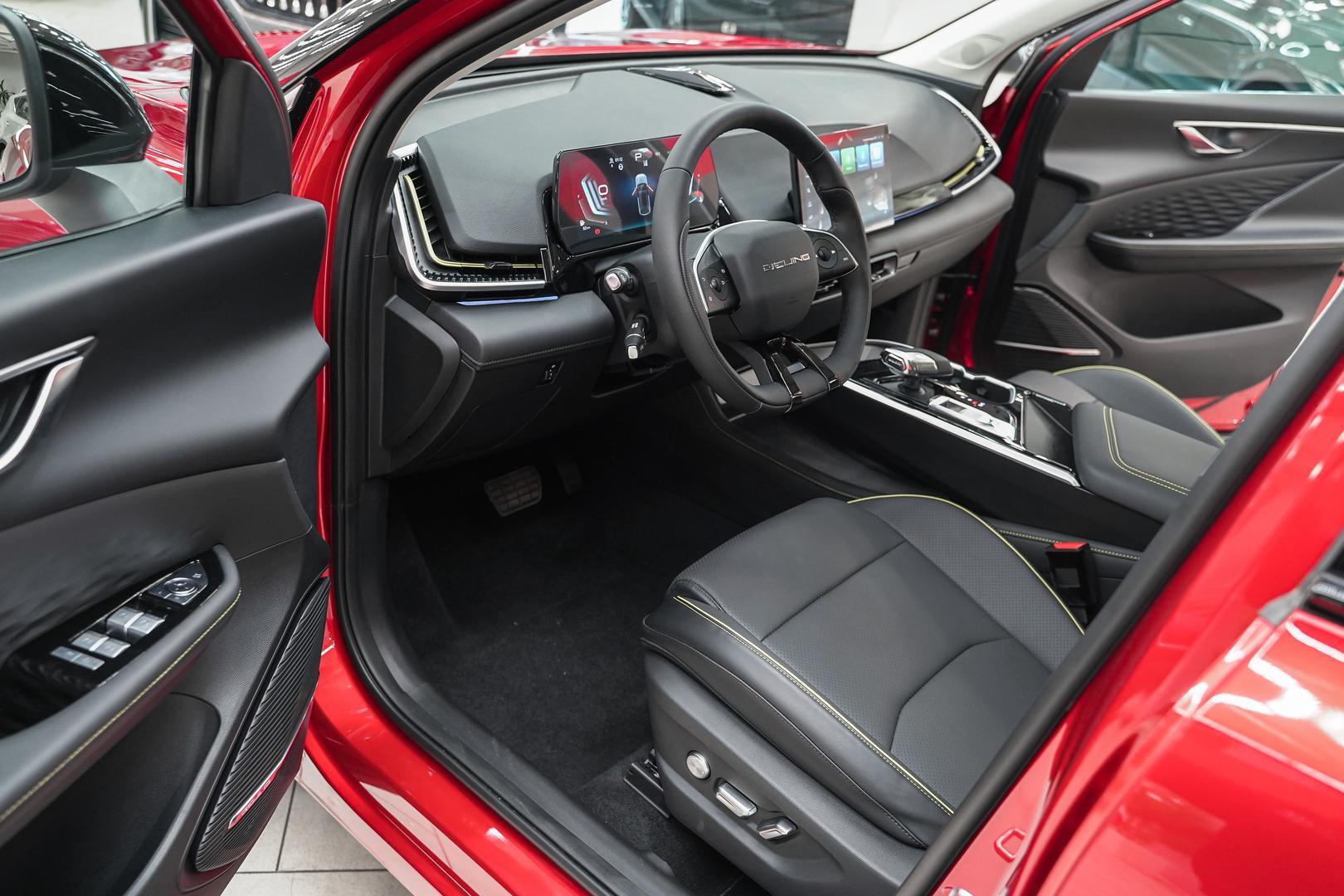 BAIC X55 2024, красный, ДЦ Орехово