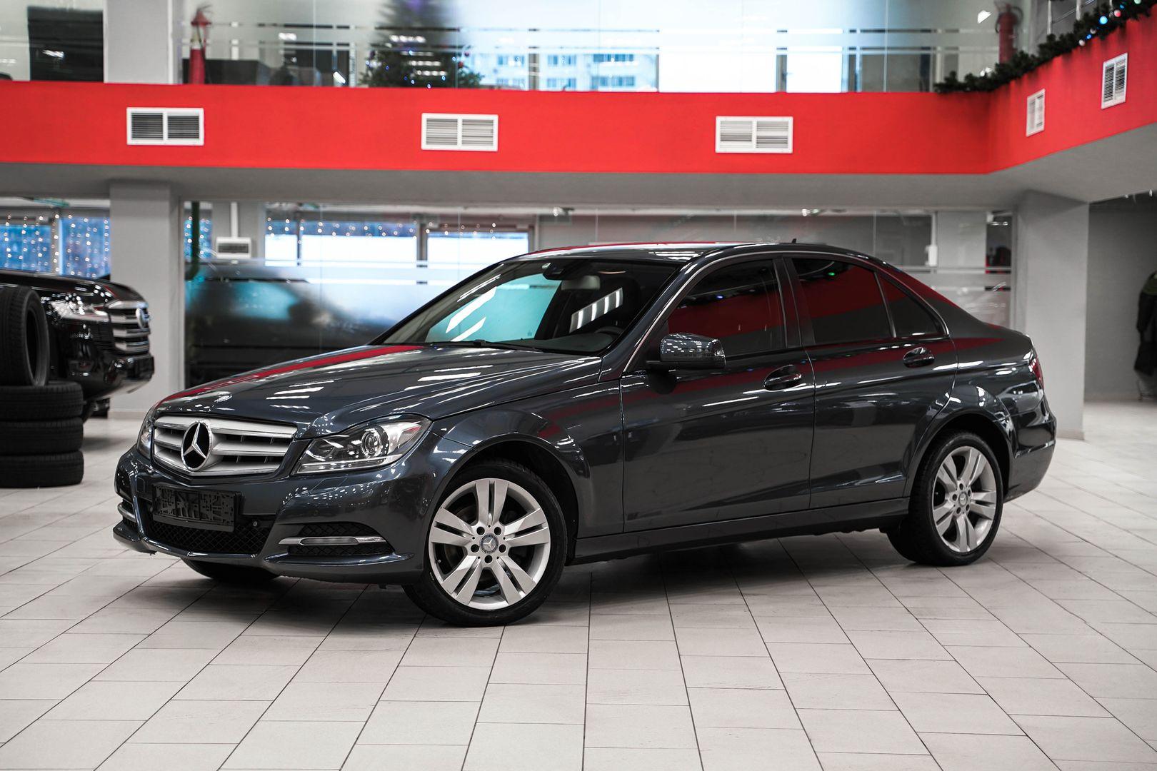 Mercedes-Benz C-Класс 2013, серый, ДЦ Орехово