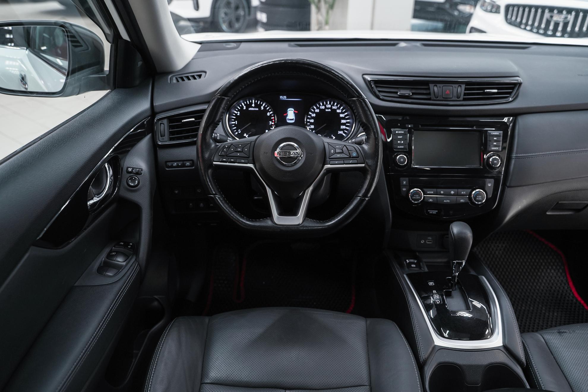 Nissan X-Trail 2021, белый, ДЦ Орехово