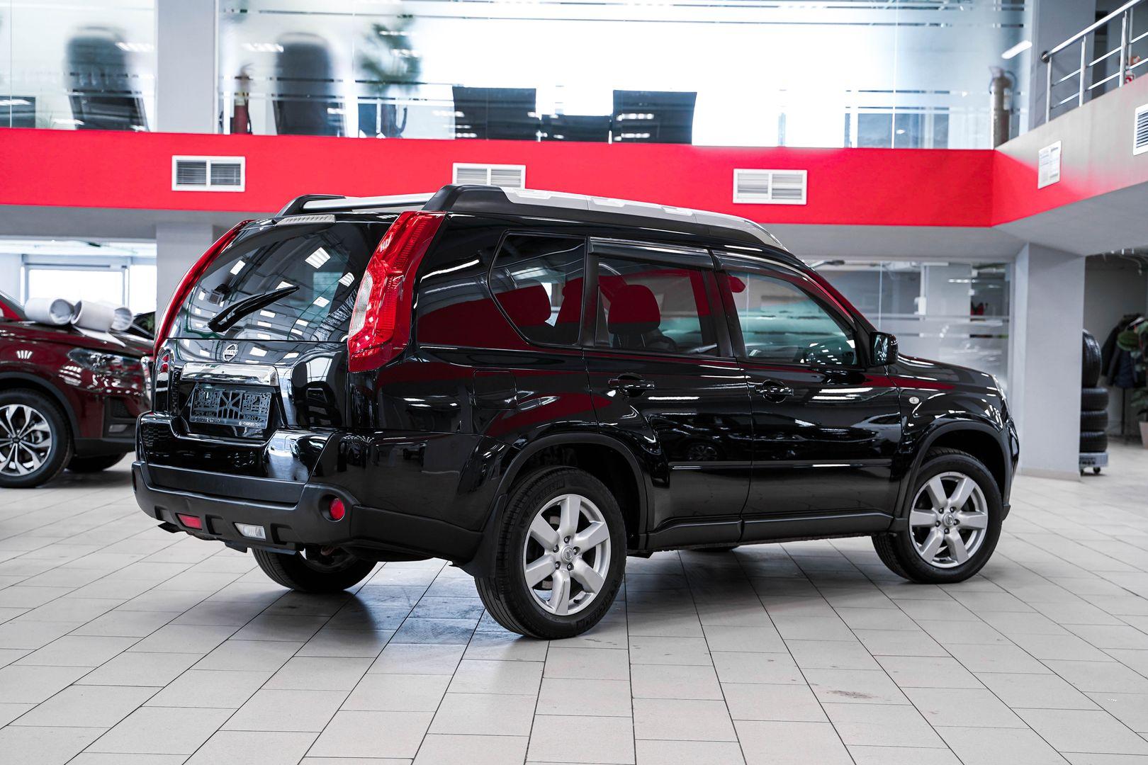 Nissan X-Trail 2012, черный, ДЦ Орехово