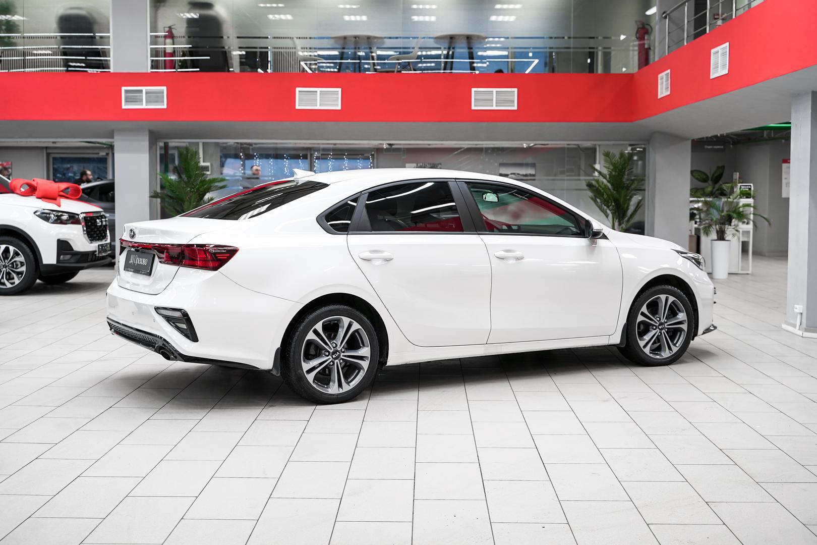 Kia Cerato 2018, белый, ДЦ Орехово