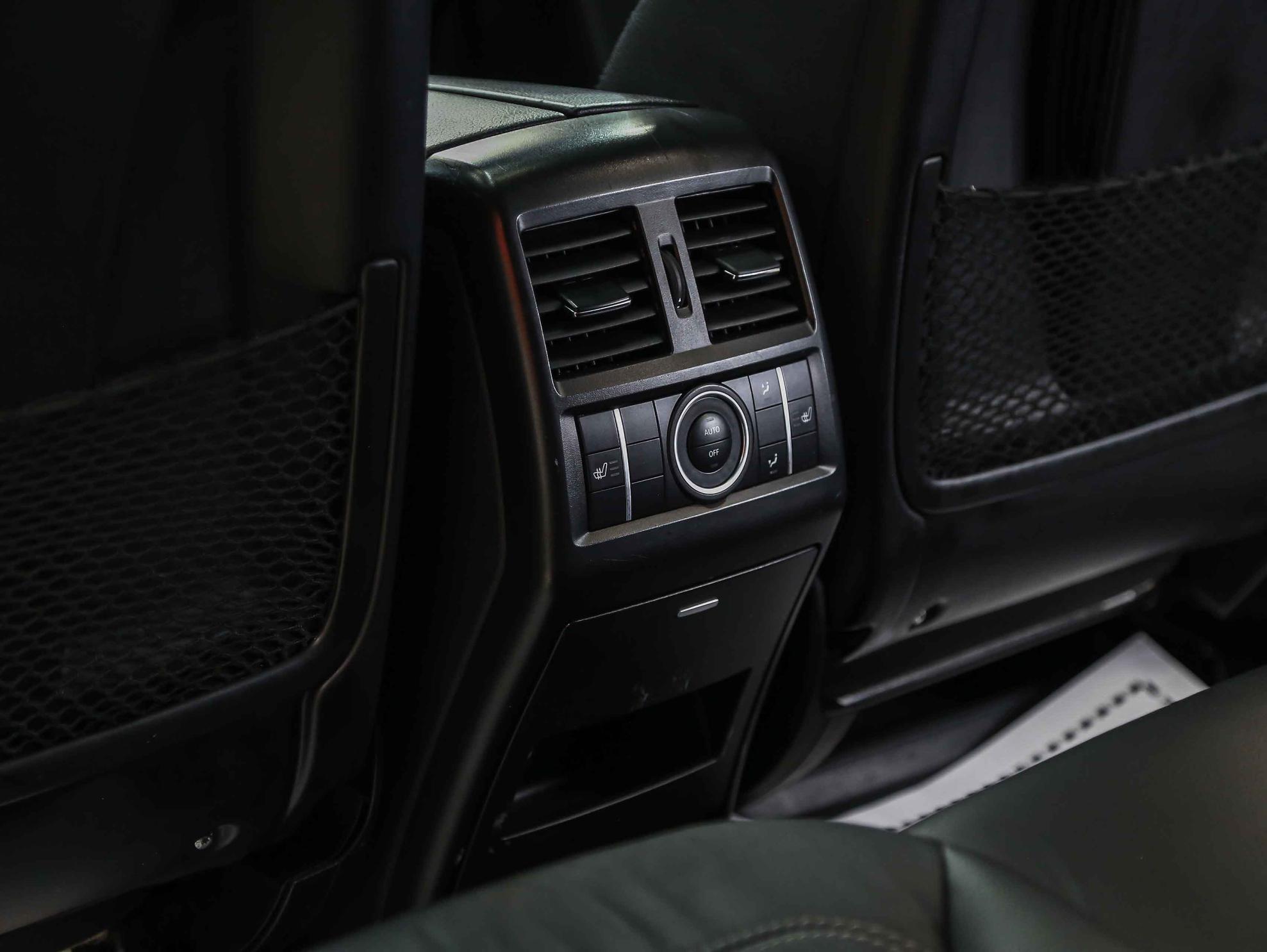 Mercedes-Benz GL-Класс 2014, белый, ДЦ Орехово