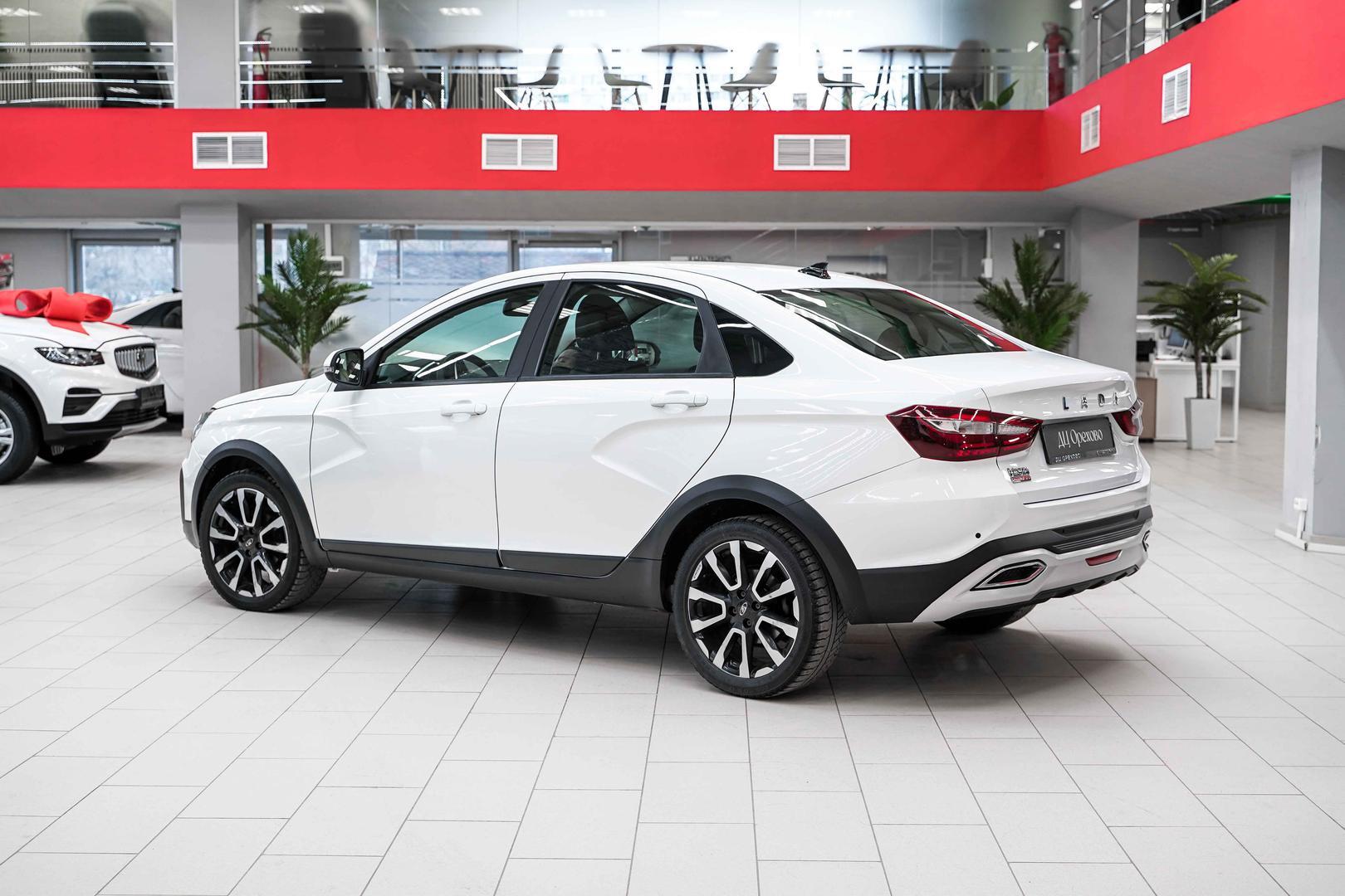 LADA (ВАЗ) Vesta 2023, белый, ДЦ Орехово