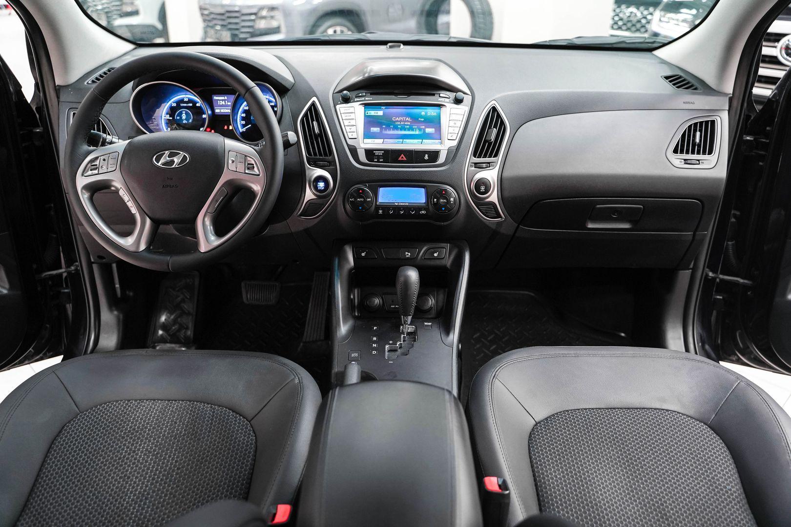Hyundai ix35 2012, черный, ДЦ Орехово