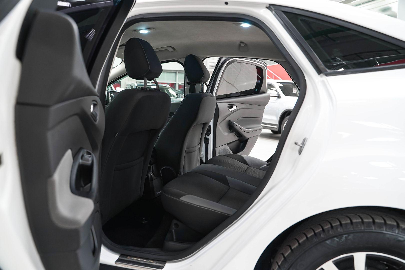Ford Focus 2012, белый, ДЦ Орехово