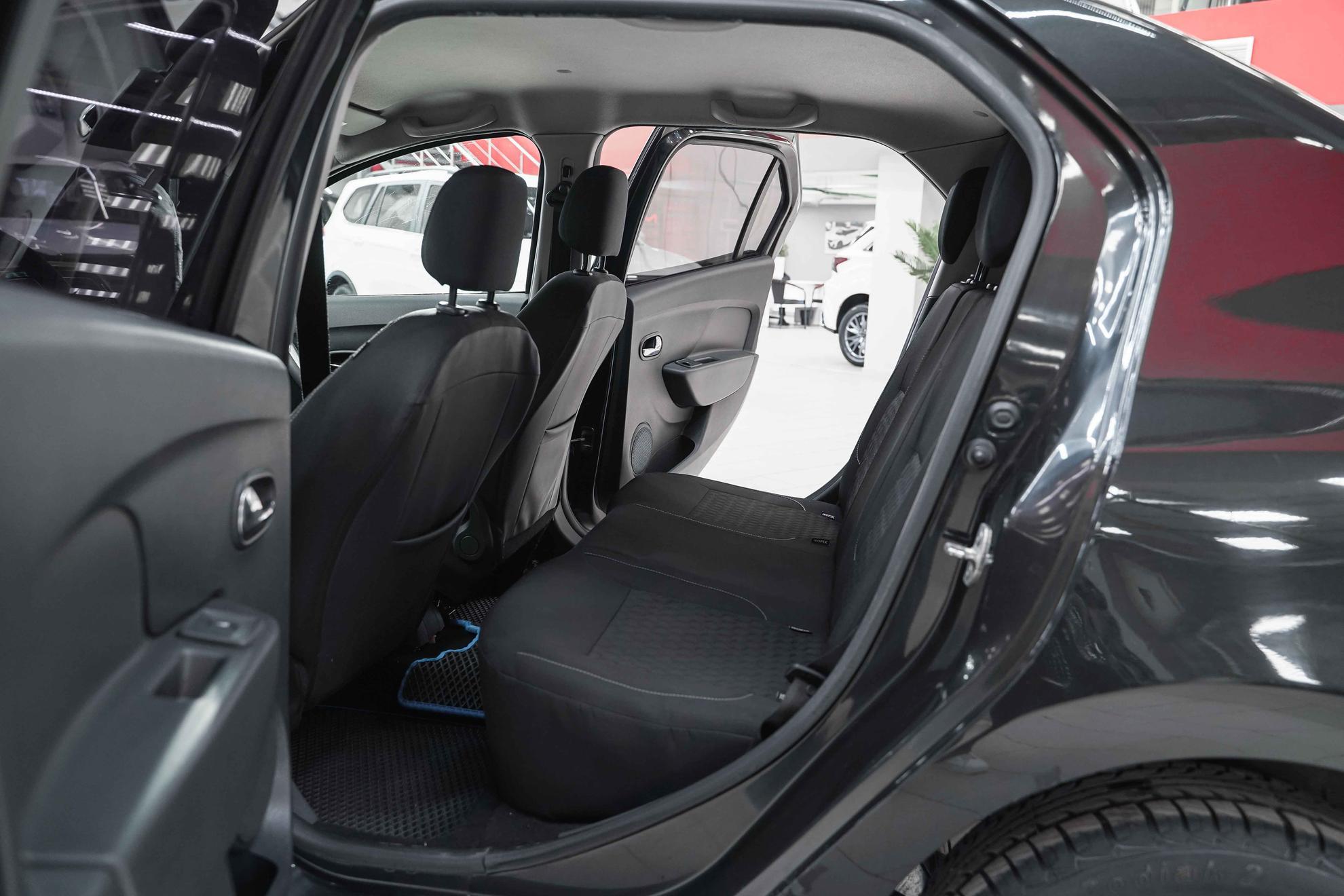 Renault Logan 2014, черный, ДЦ Орехово