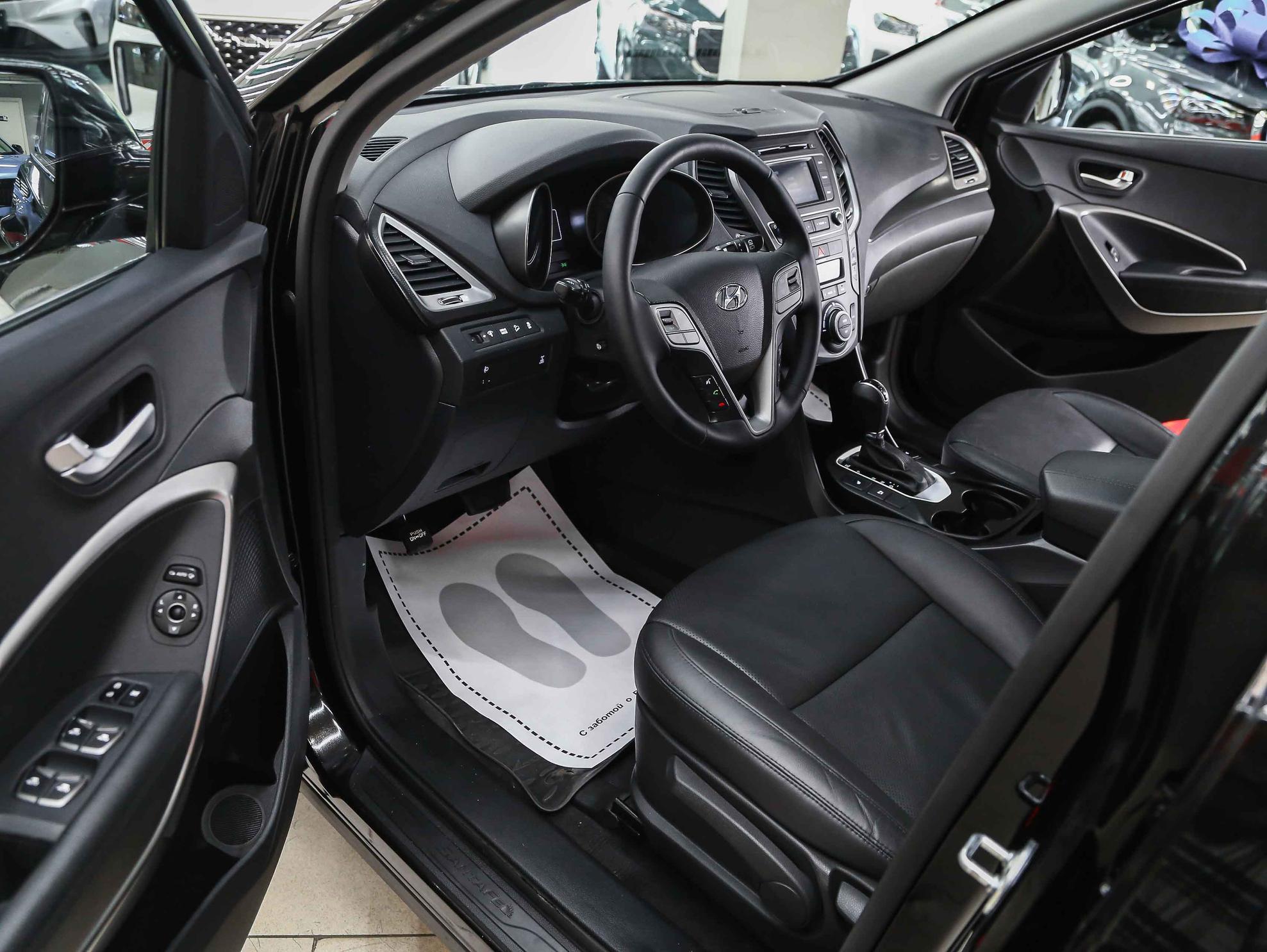 Hyundai Santa Fe 2016, черный, ДЦ Орехово