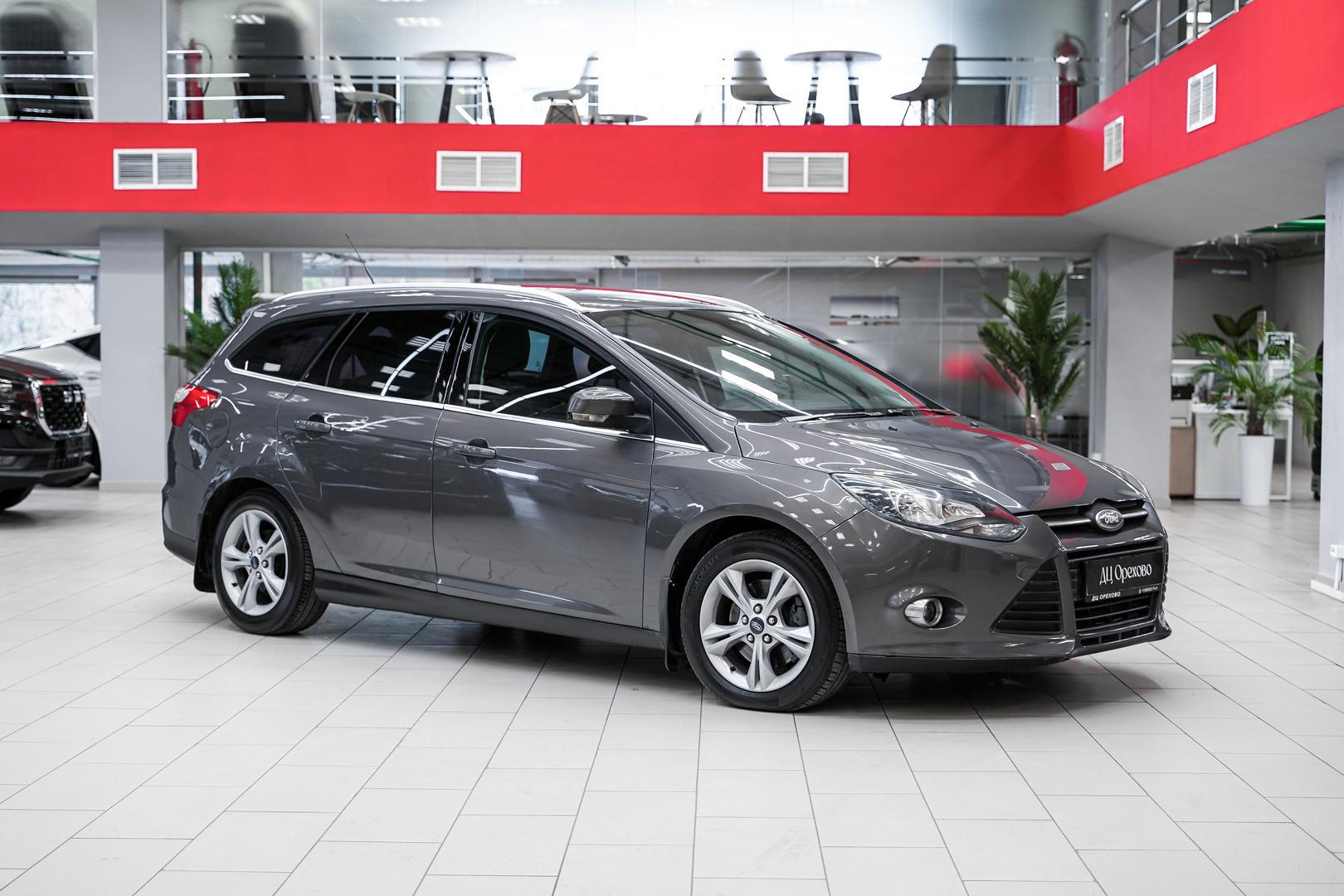 Ford Focus 2012, серый, ДЦ Орехово