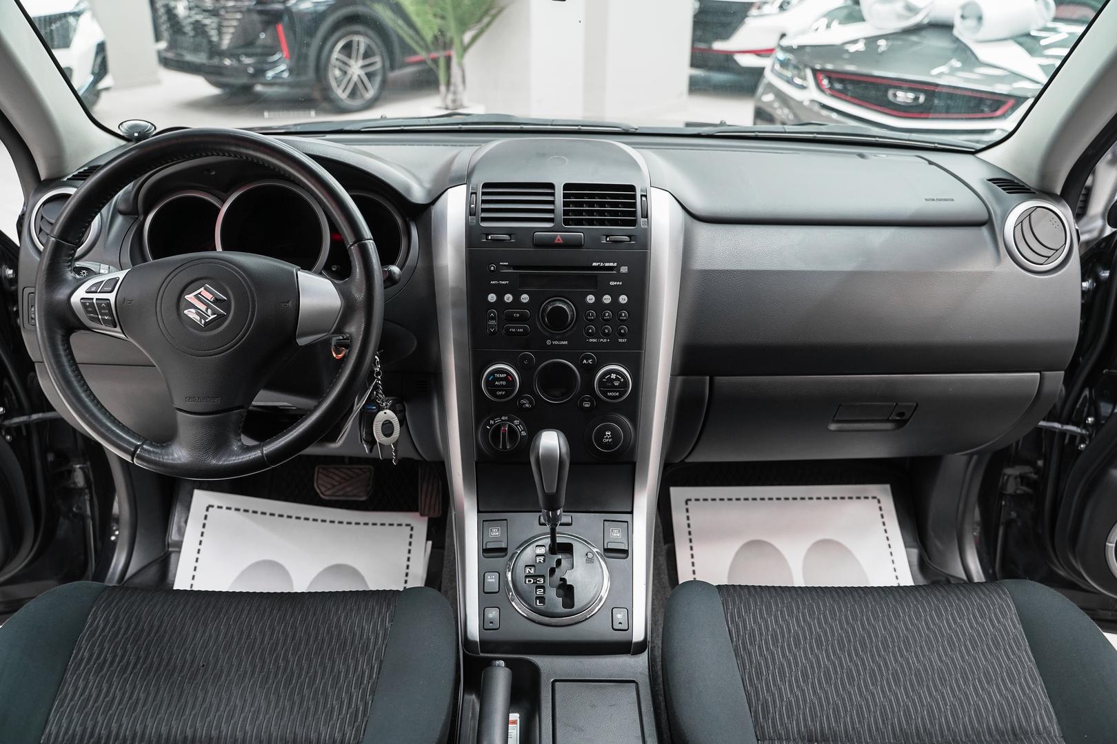 Suzuki Grand Vitara 2013, черный, ДЦ Орехово