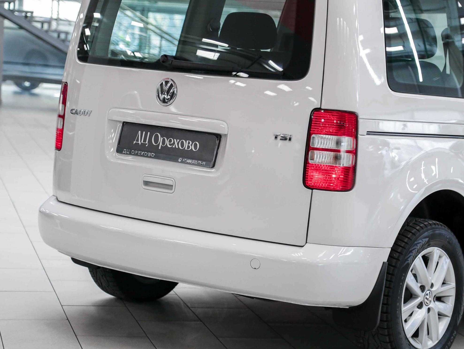 Volkswagen Caddy 2013, белый, ДЦ Орехово