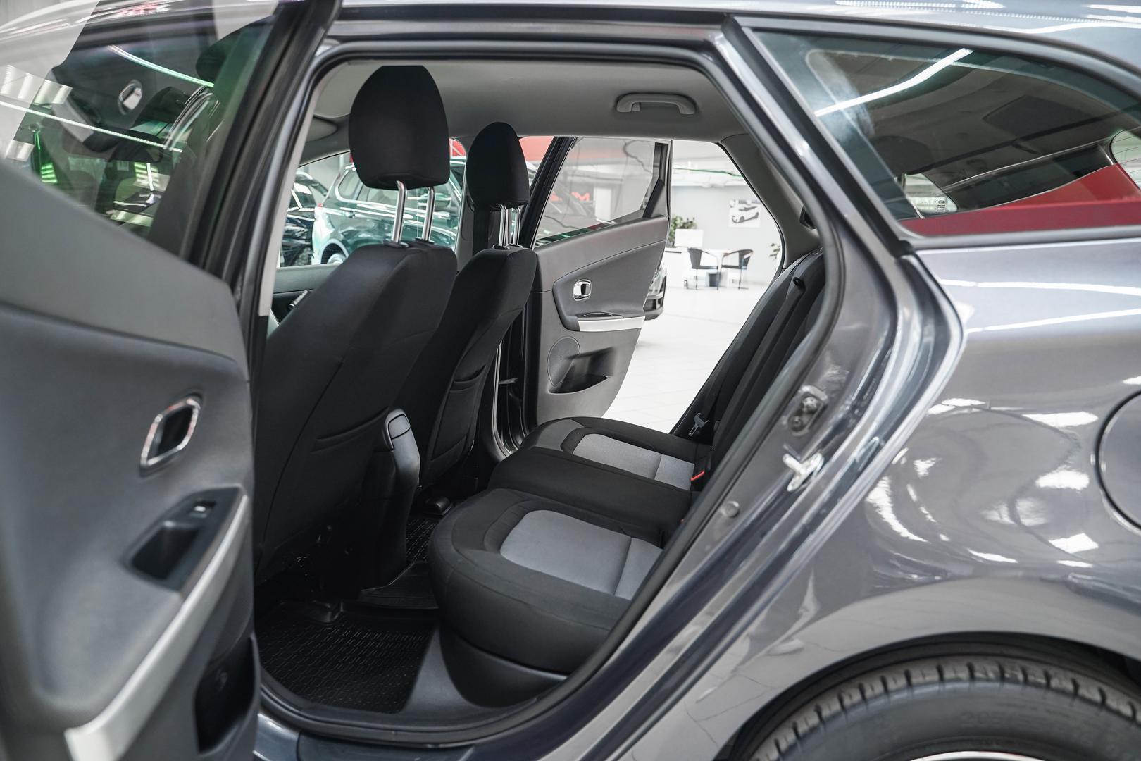 Kia Ceed 2013, серый, ДЦ Орехово