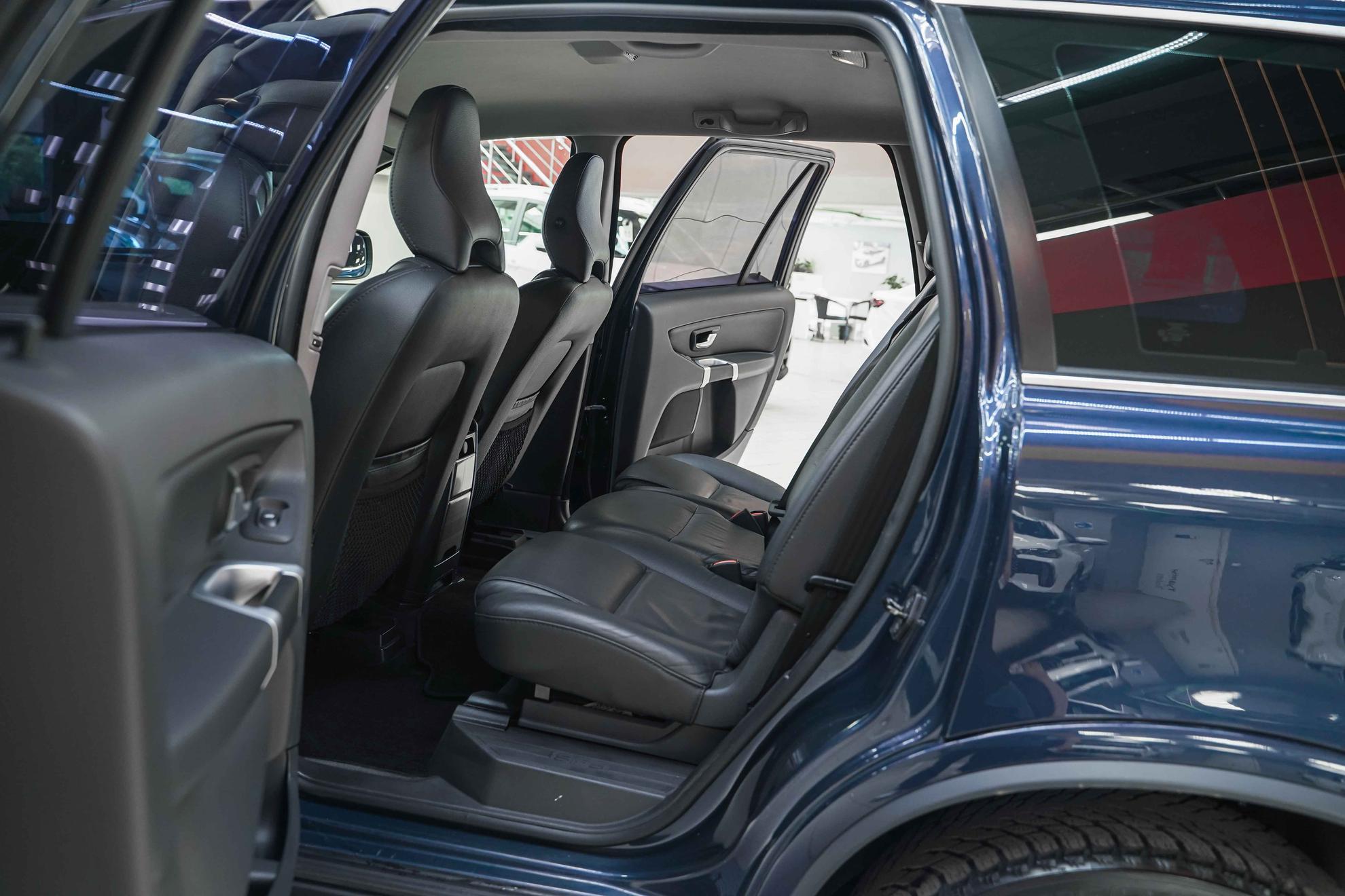 Volvo XC90 2011, синий, ДЦ Орехово