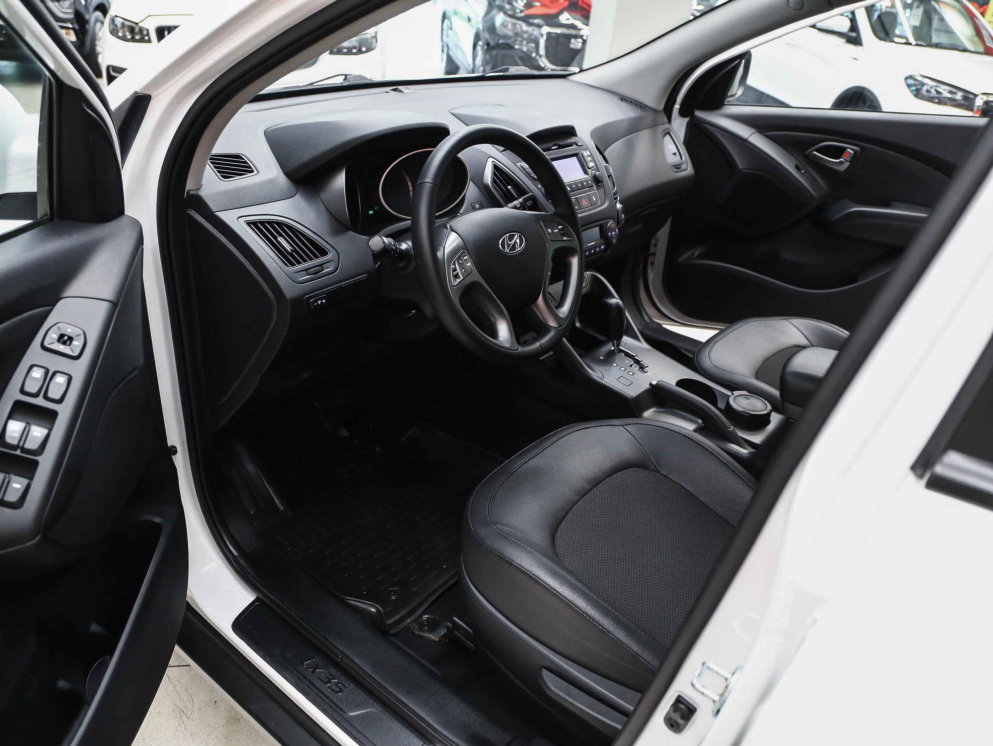 Hyundai ix35 2015, белый, ДЦ Орехово