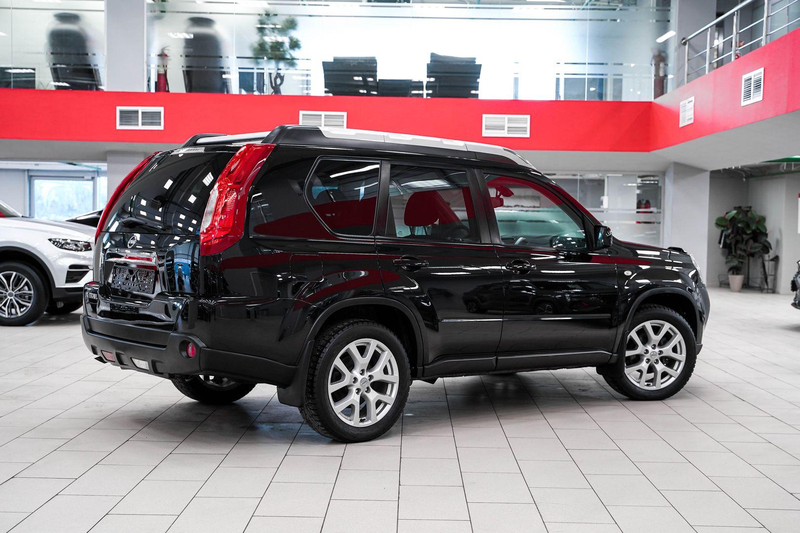 Nissan X-Trail 2013, черный, ДЦ Орехово