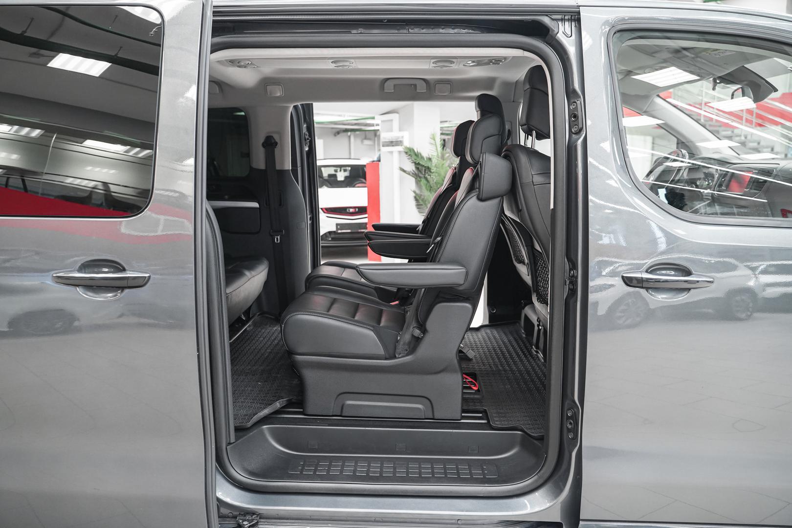 Citroen SpaceTourer 2018, серый, ДЦ Орехово
