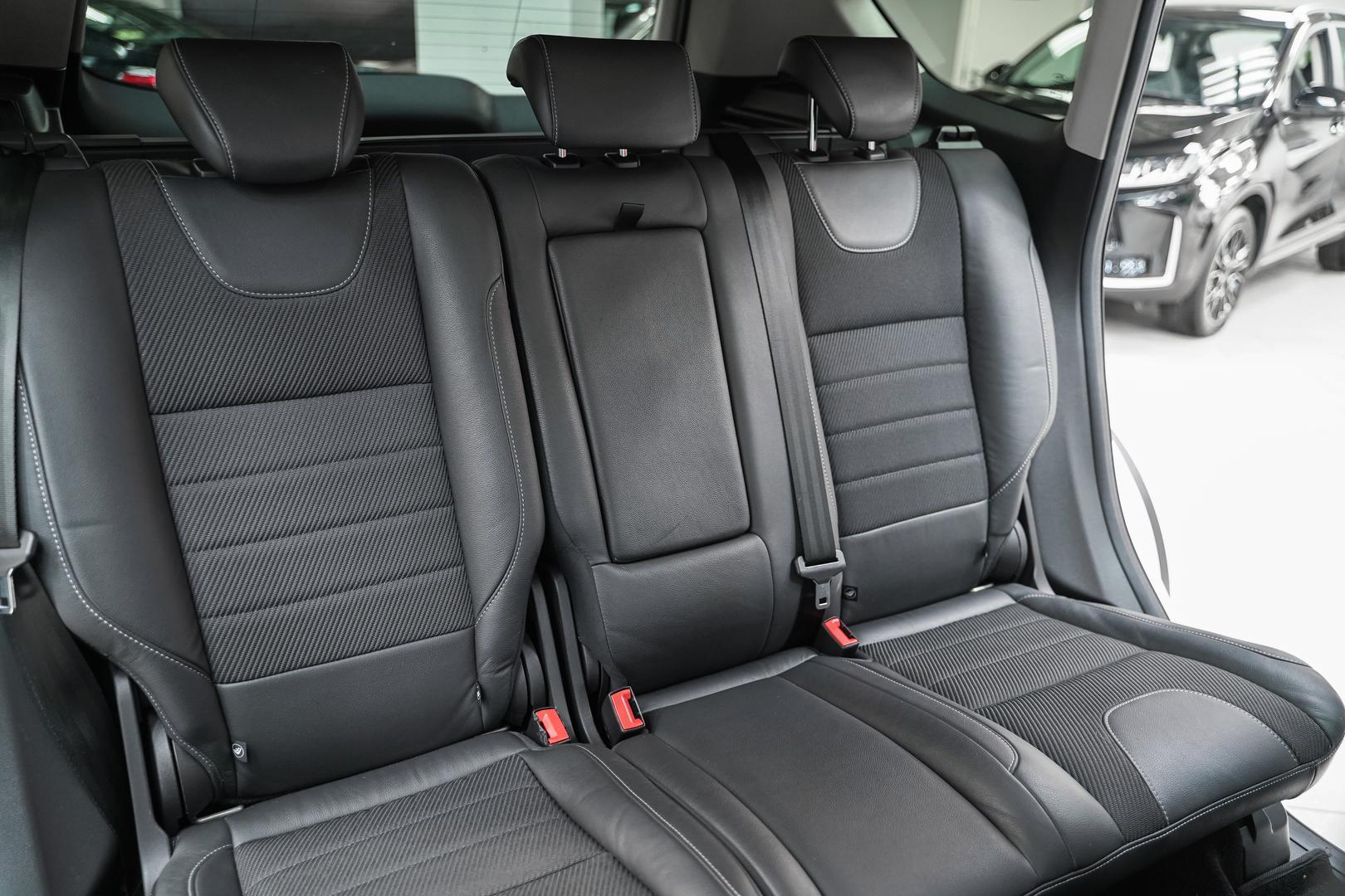 Ford Kuga 2015, белый, ДЦ Орехово