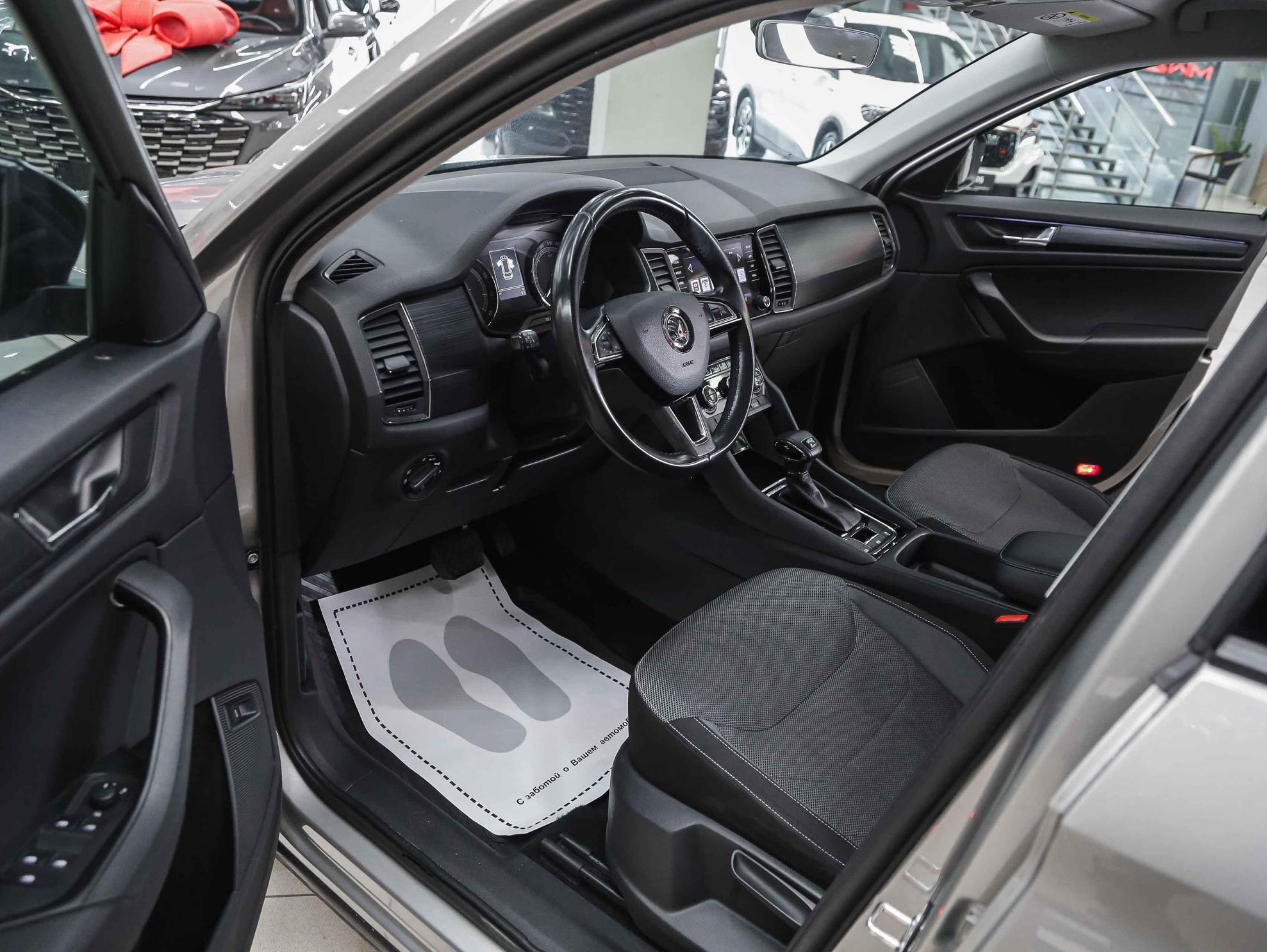Skoda Kodiaq 2018, бежевый, ДЦ Орехово
