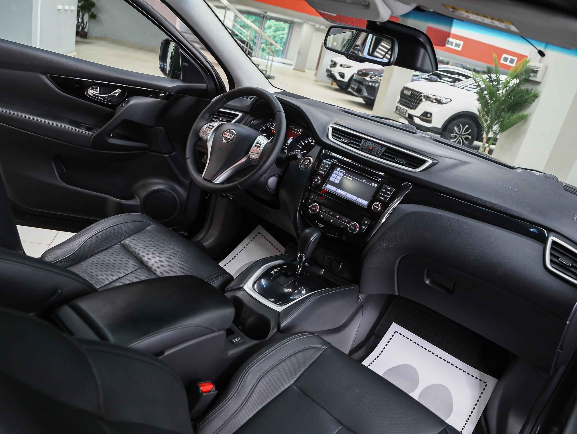 Nissan Qashqai 2014, черный, ДЦ Орехово