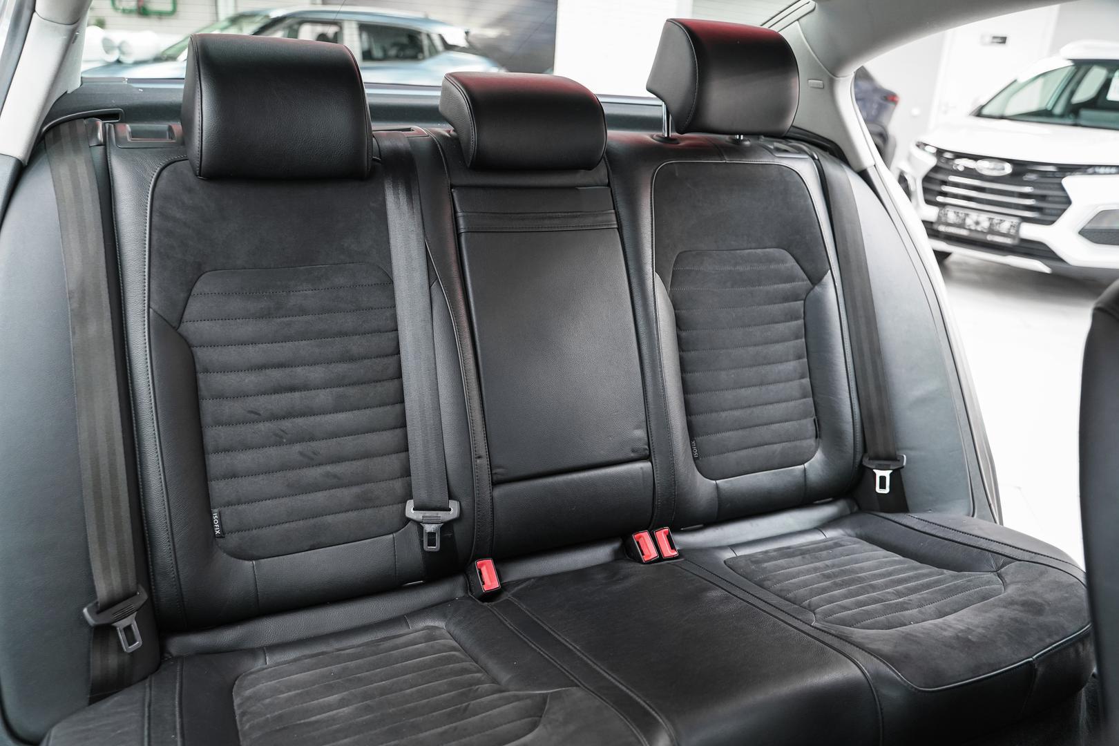 Volkswagen Passat 2014, серый, ДЦ Орехово