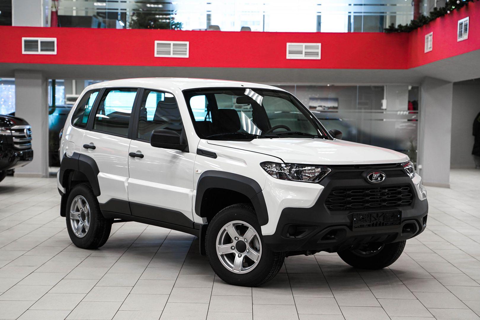 LADA (ВАЗ) Niva Travel 2024, белый, ДЦ Орехово