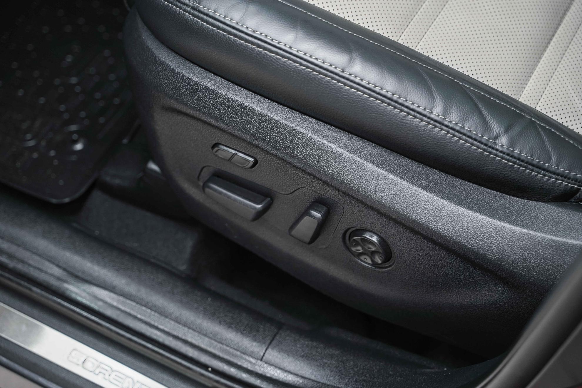 Kia Sorento 2018, серый, ДЦ Орехово