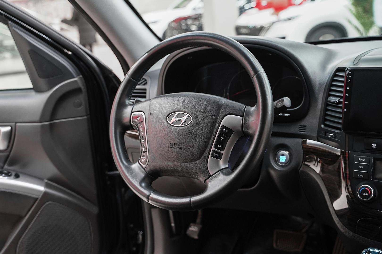 Hyundai Santa Fe 2011, черный, ДЦ Орехово