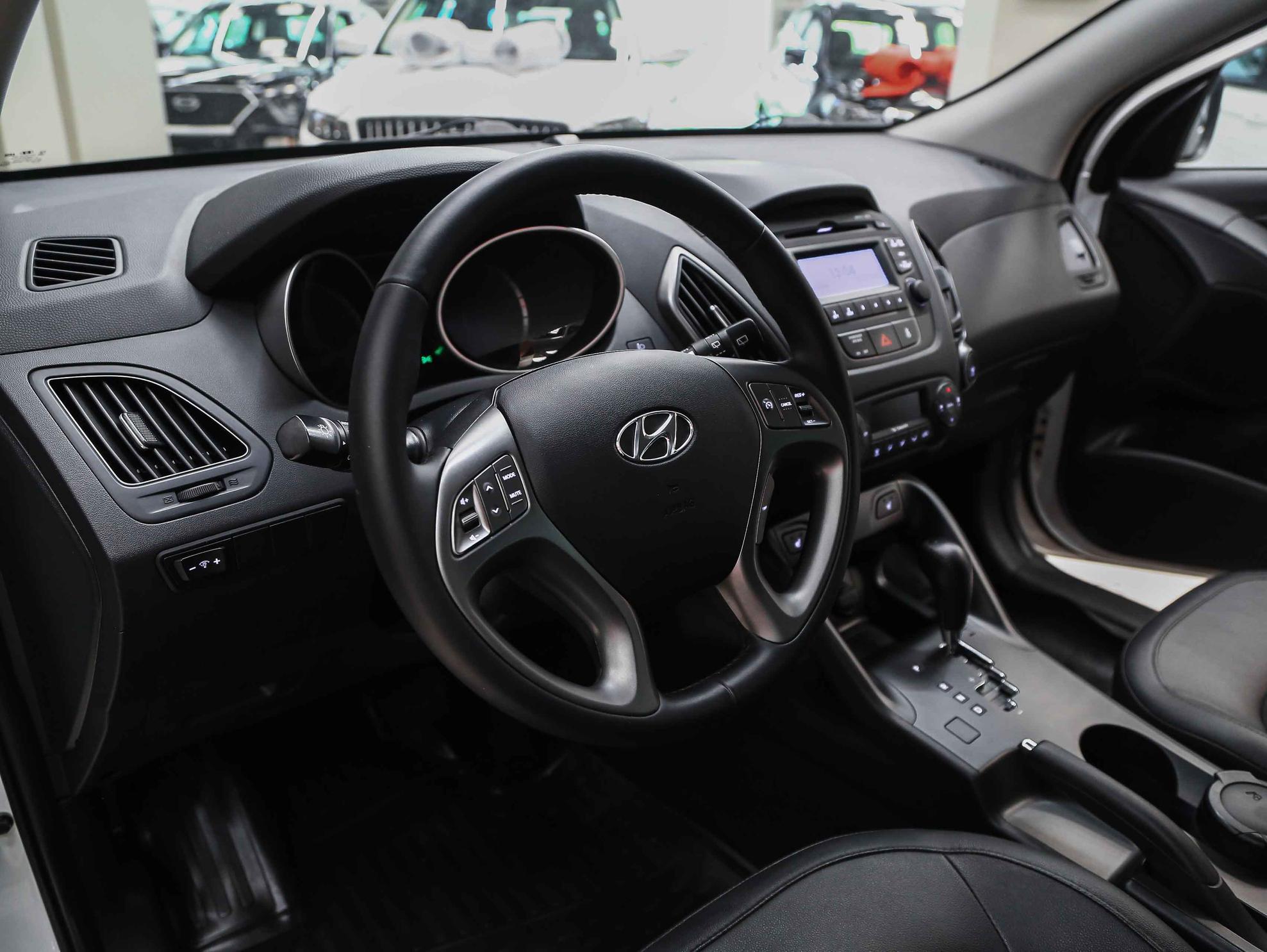 Hyundai ix35 2015, белый, ДЦ Орехово