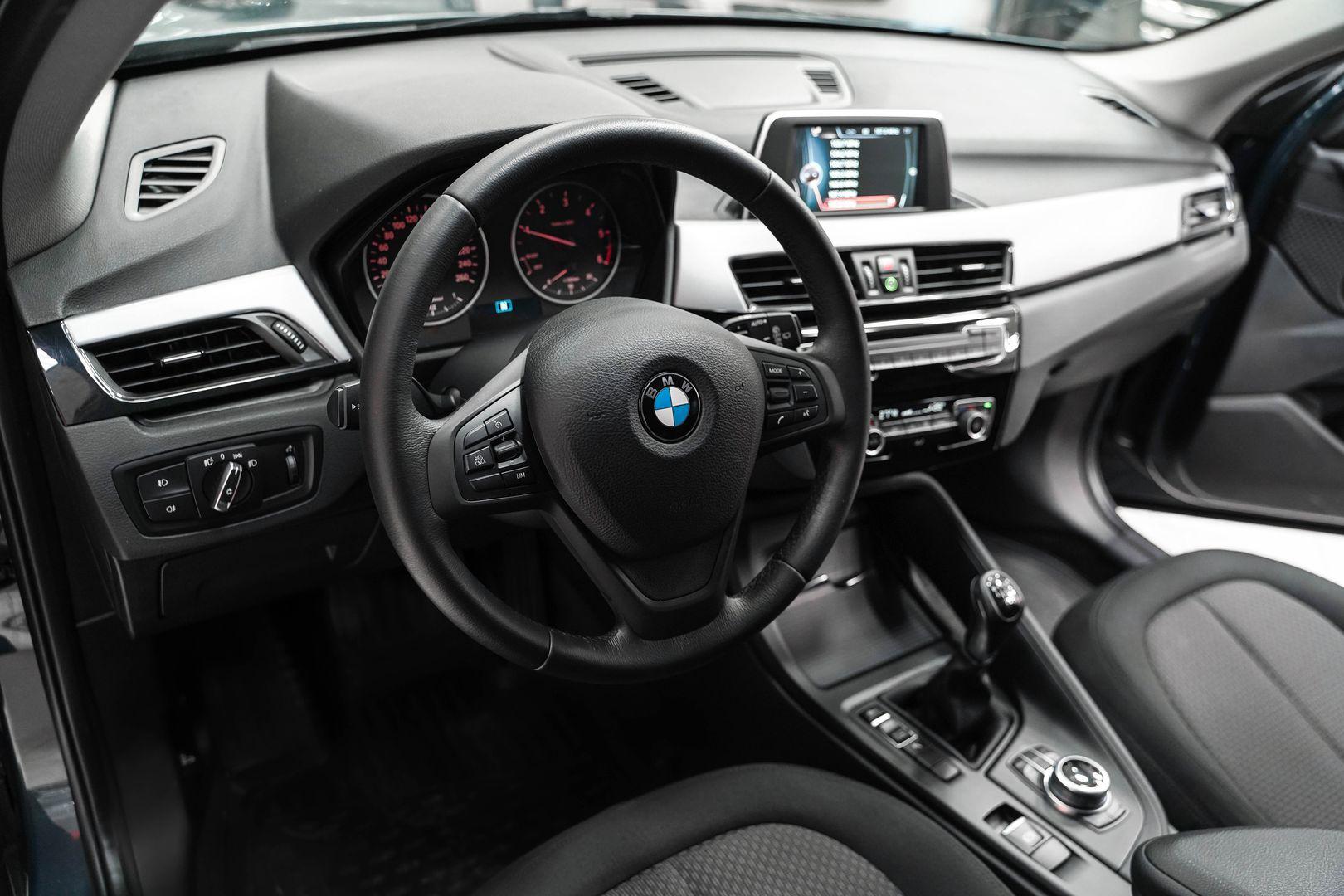 BMW X1 2017, серый, ДЦ Орехово