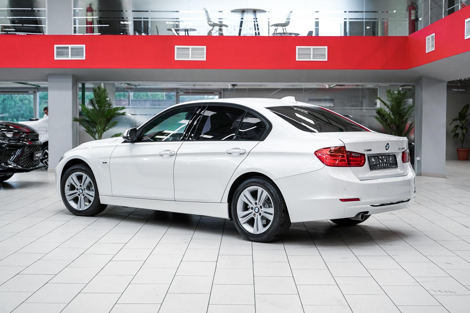 BMW 3 серии 2014, белый, ДЦ Орехово